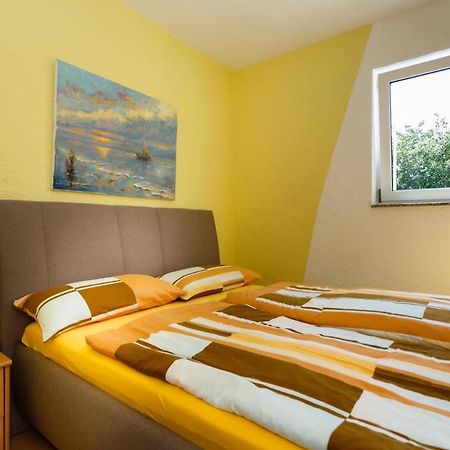 Apartments Familie Vujec Skrbčići エクステリア 写真